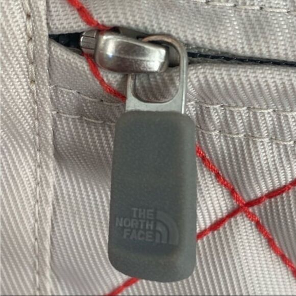 North Face crossbody bag logo Embroidered Red Stitching OS Hiking Shopping Light - Picture 6 of 10